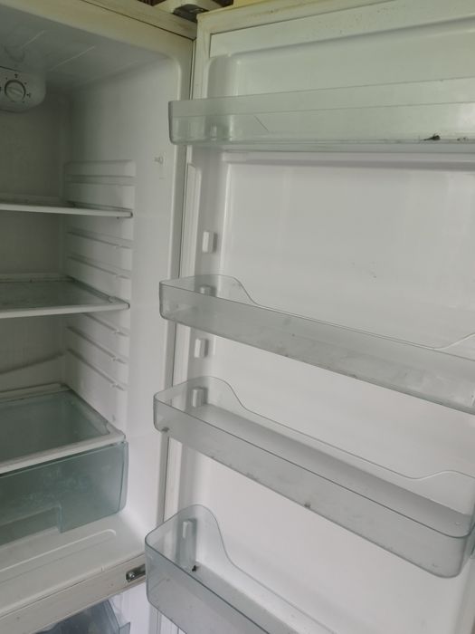 Продаётся холодильник рабочий Самсунг