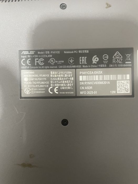 Laptop ASUS ExpertBook P1411CE – Core / i5, 14", Perfect pentru Școală și Birou (Stare Excelentă)