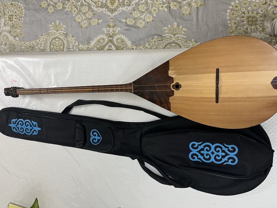 Сапалы жақсы кәсіби домбыра