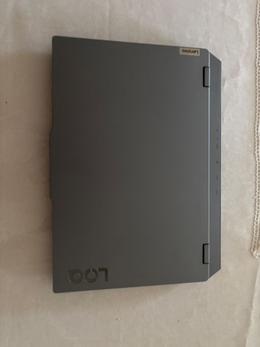 Lenova Loq IRX10