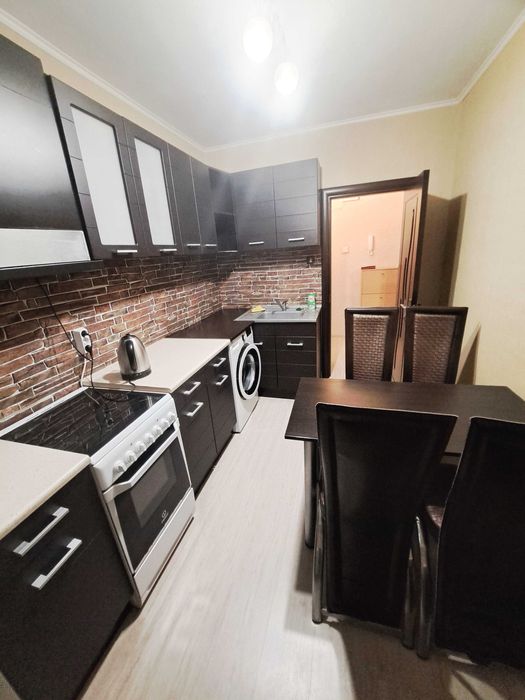 Двустаен апартамент под наем центр