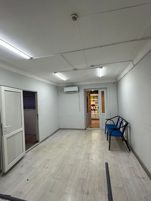 Напротив ТЦ Жайна