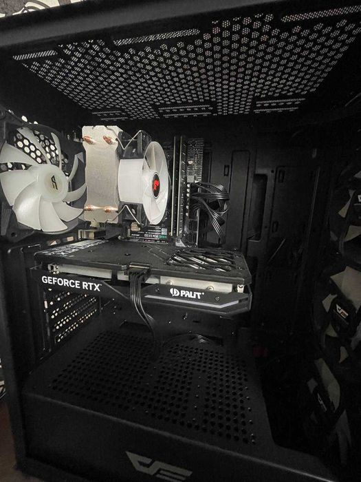 срочна продам системный блок с девайсами