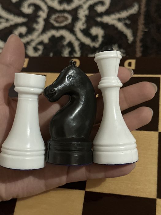 Новые Качественные Шахматы комплект с фигурами, доска с кромкой 54х54