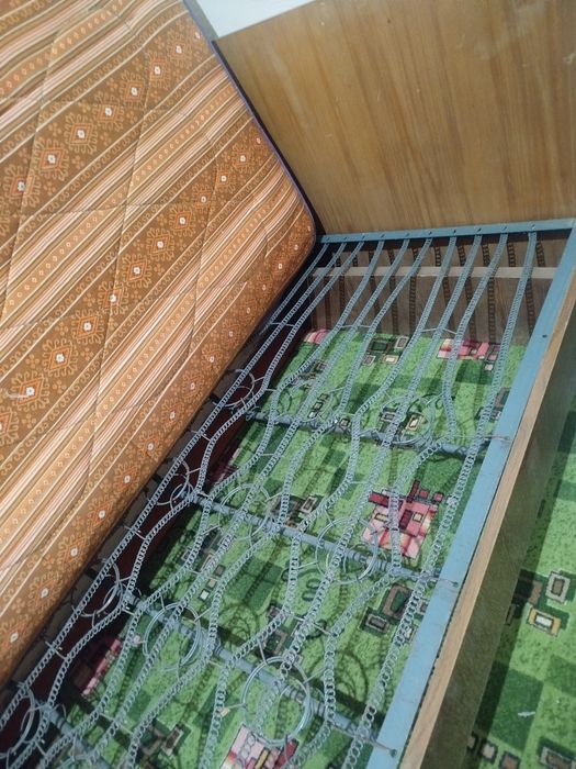 ПРОДАМ кровать в отличном состоянии