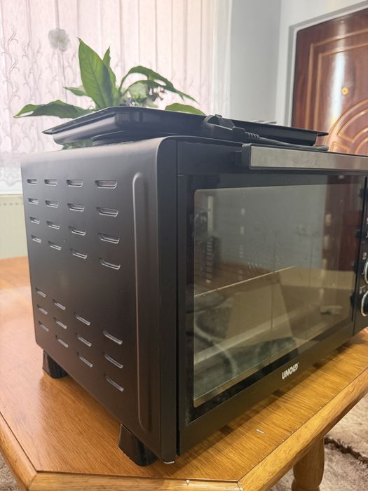 Cuptor electric UNOLD All in One 30L cu 2 plite – aproape nou