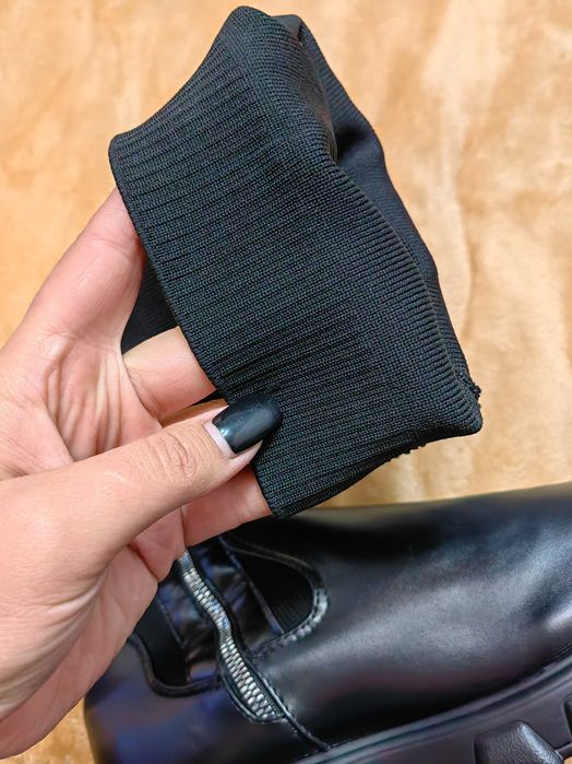 Сапоги новые  продам