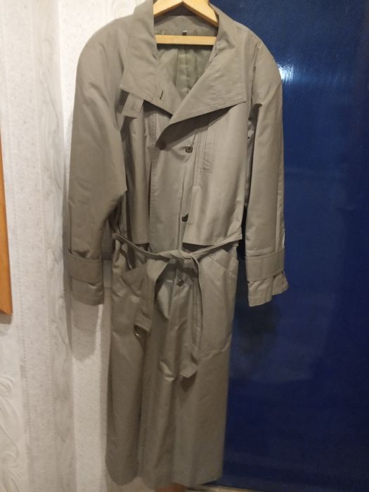 Плащ женский размер 48