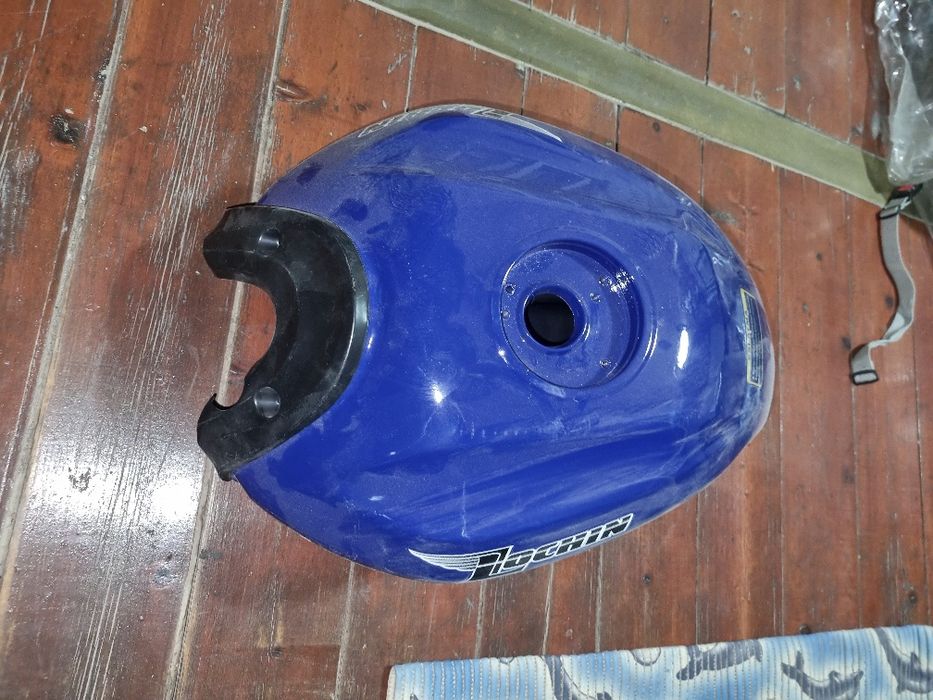Lochin motoga bak sotiladi yangii
