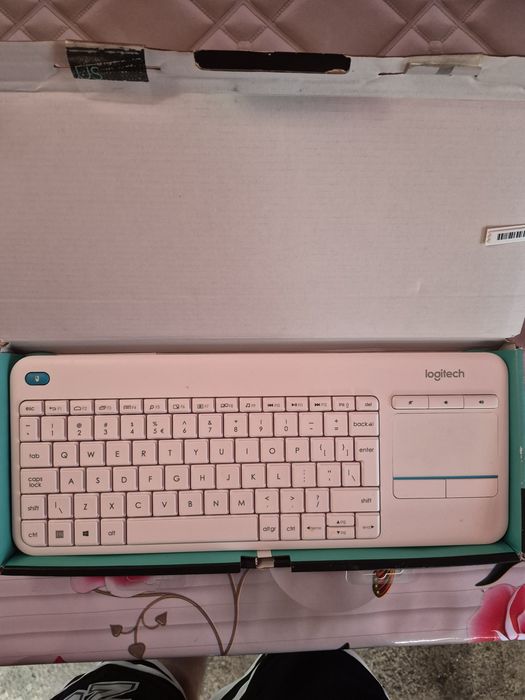 Tastatură Media k400 plus