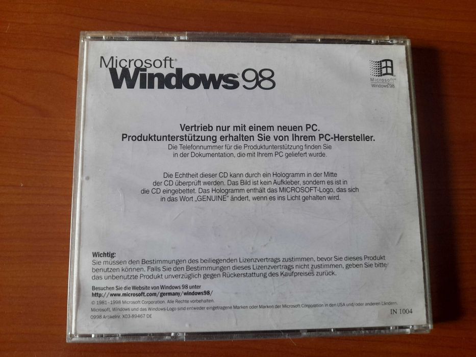 Windows 98 in conditii bune