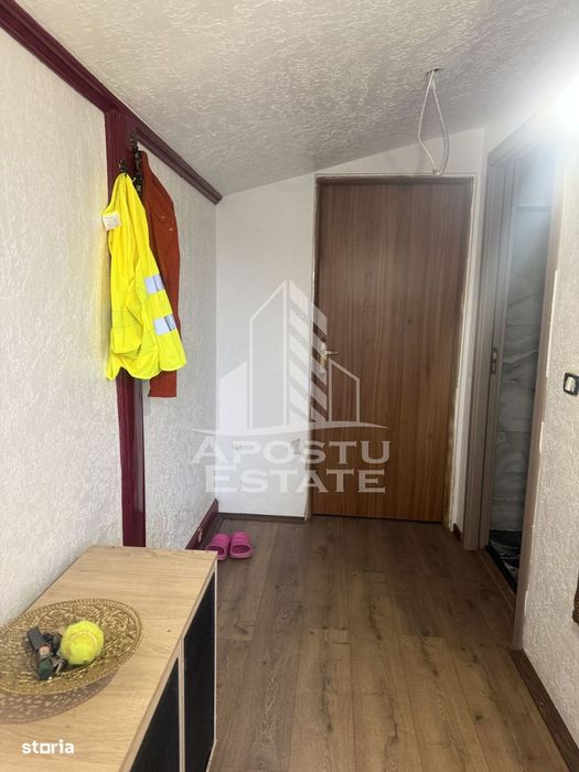 Casa individuala in vatra satului Ghiroda ,teren 1307 mp utili