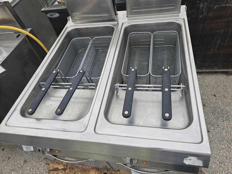 Frymaster 8броя на ток и на газ,4ка ток,15900лв,,,сервиз, и подръжка