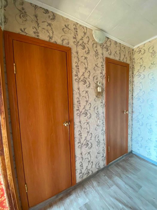 Продам 2 к квартиру в центре без ремонта