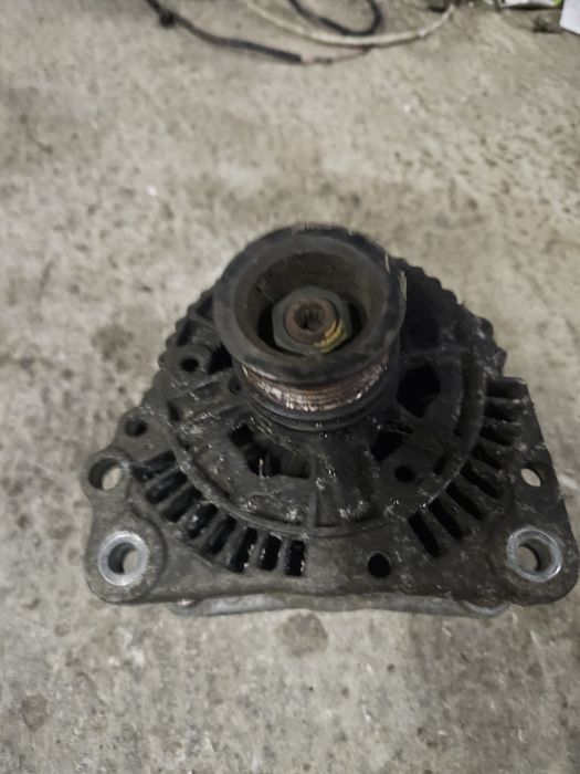 Alternator Seat Toledo 1.9 diesel AHU 66kw 028903025Q 0123320007 90A