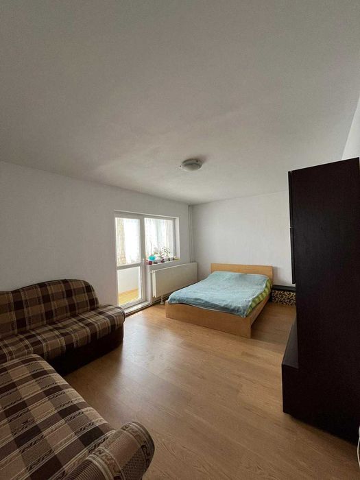 PF ÎNCHIRIEZ APARTAMENT 2 camere Întrelacuri