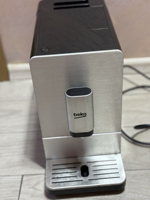 Кафеавтомат Beko CEG5301X