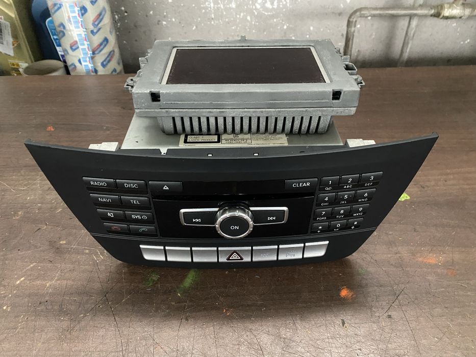 Navigatie completa unitate si display mercedes w204 c204 facelift 2012