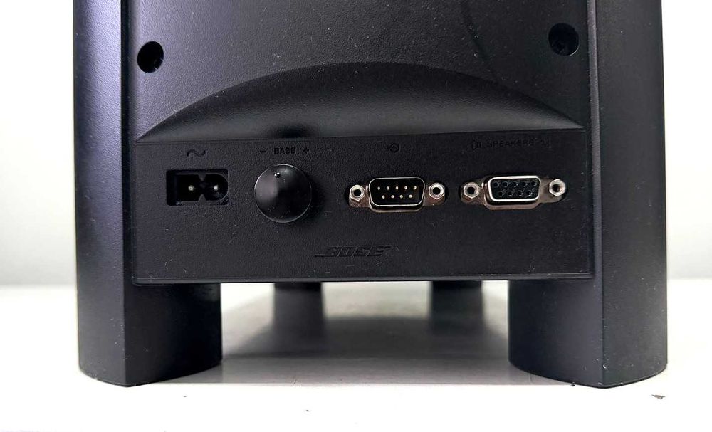 BOSE Cine Mate 15 – Subwoofer si boxa centru cu cabluri – Sunet Premium