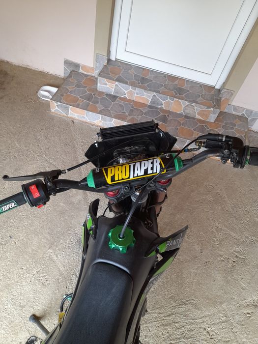 Vând cross Kxd in 4T