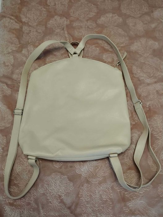 Дамски раница със зимен десен