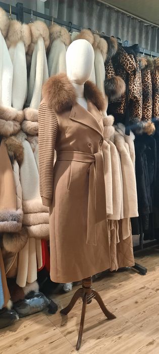 палта от естествен косъм/манта/якета
