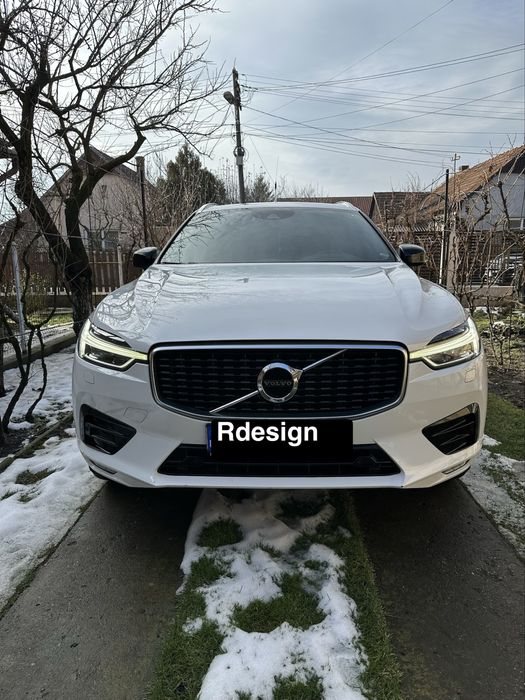 Volvo XC 60 B4 AWD   R -Design