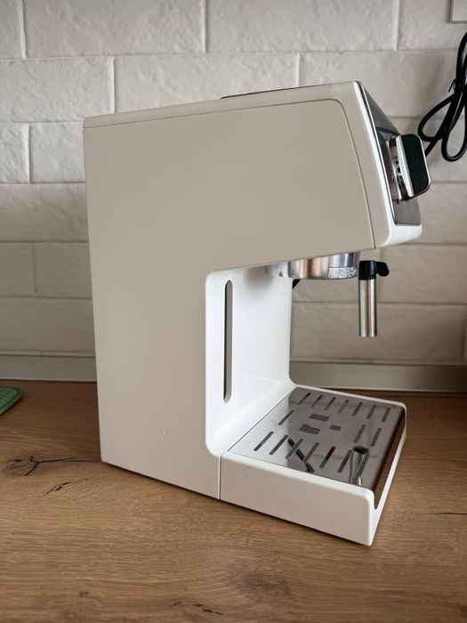 Espressor De’Longhi Active Line