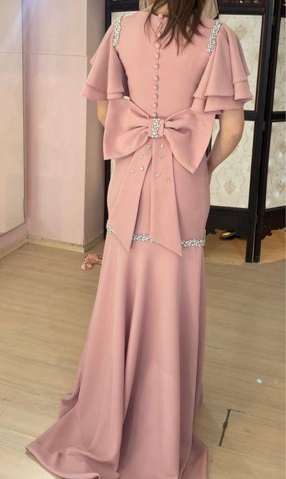 Rochie eleganta roz