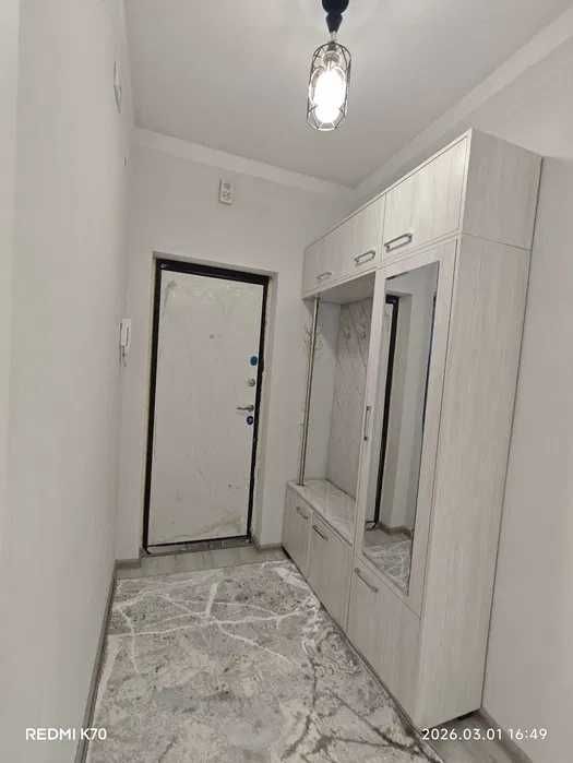 Сдаётся в аренду новостройка трёхкомнатная квартира