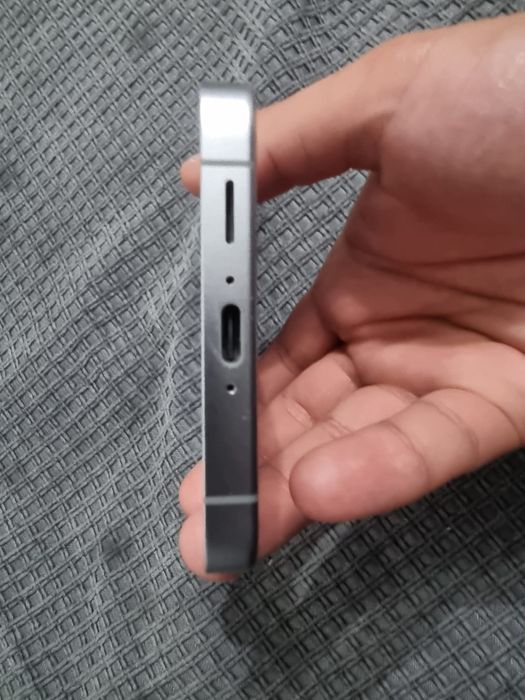 Samsung s24 fe 128