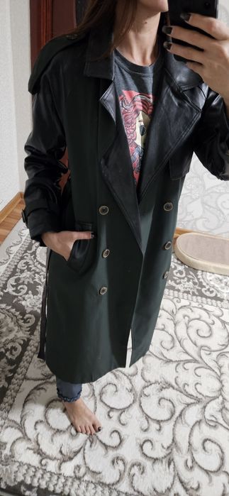 Продам Женский плащ
