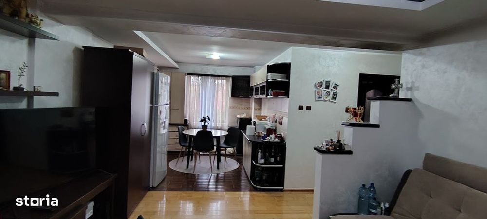 Apartament 3 camere bloc nou cu parcare proprietate