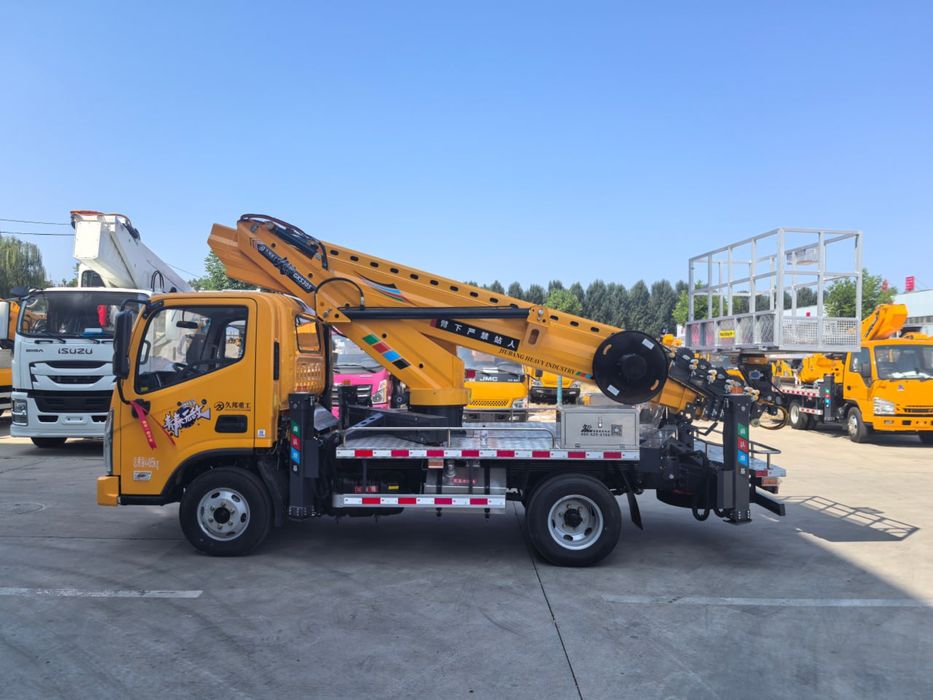 Avtovishka faton sotuvda tayor