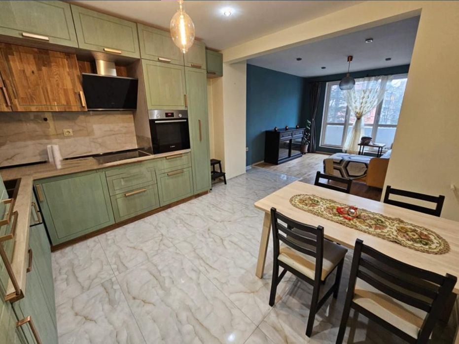 Дава се под наем Тристаен апартамент в София, Гео Милев - 75 кв.м за 750 € - Снимка #2