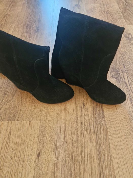 Ботуши естествен велур