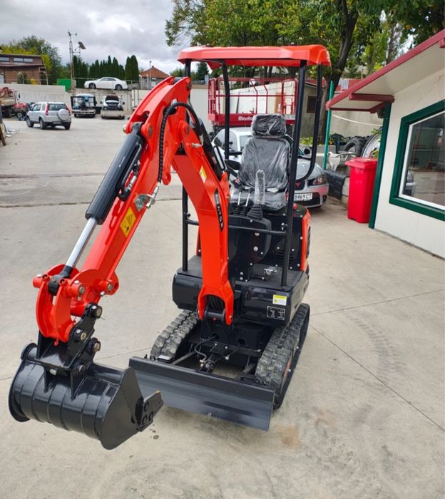 Багер Kubota Avator SW10
