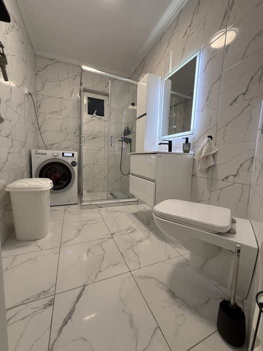 Inchiriez apartament 2 camere