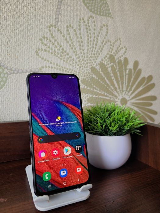 Samsung Galaxy A40 64GB