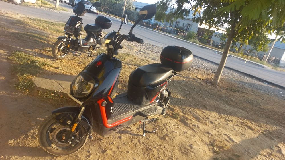 Skuter red line tezlik 50 ga chiqadi