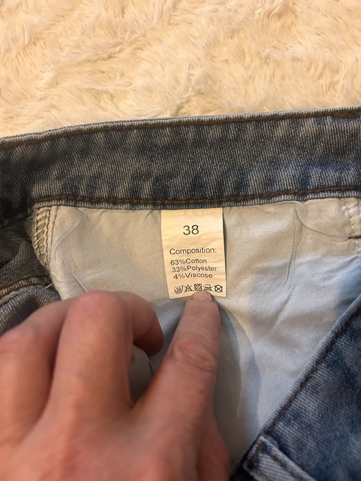 Нови дамски дънки размер 38
