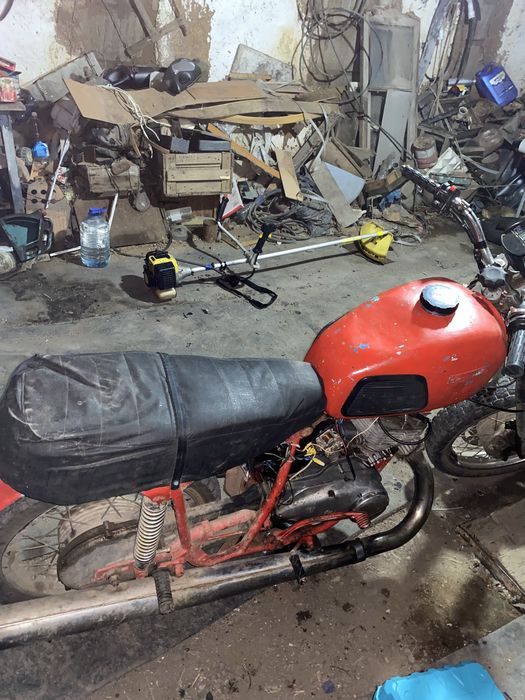 Продам иж планета 4