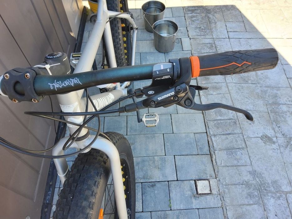 Fatbike Kilimanjaro 26” cu mountain bike 28“