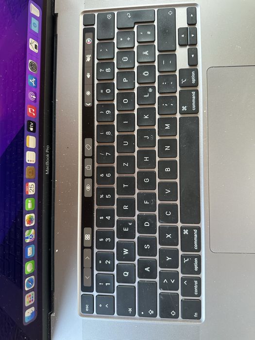 Apple MacBook Pro 16 2019 (i7/16GB/512GB/5300M/43 cycle)