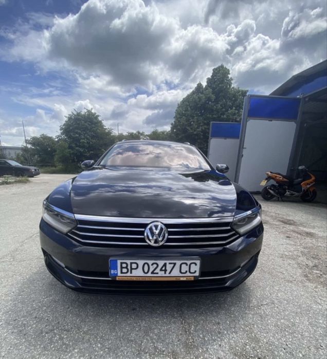 Продавам VW B8 2015 година