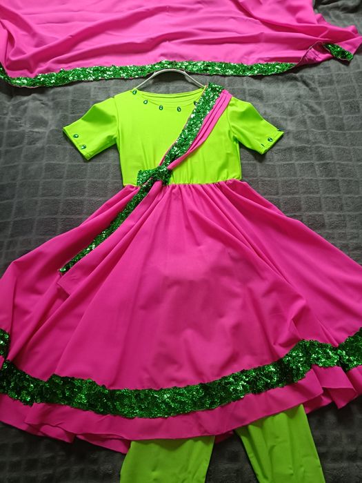 Продам индийский костюм