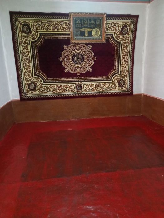 Уй сотилади Така-Янгок кишлогида Нефрит томонда