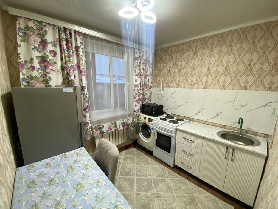 1 уом квартира в самом Центре, Танат Империя