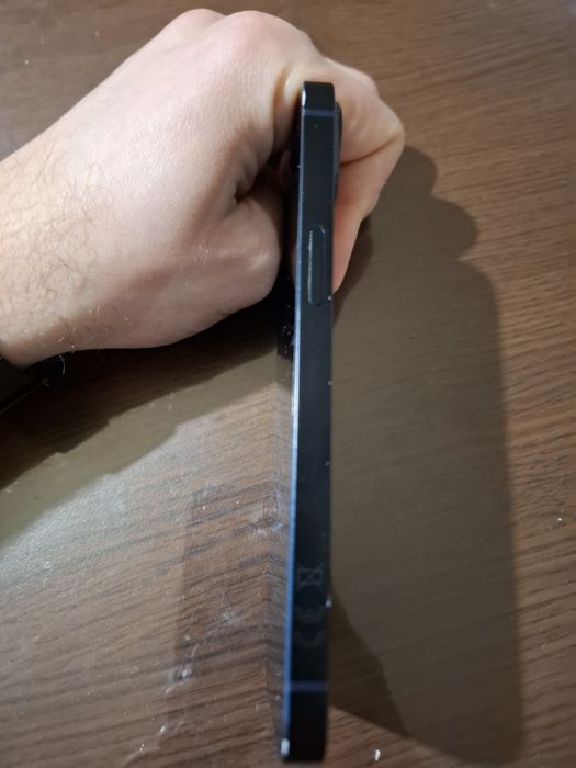 Iphone 13 88% батерия