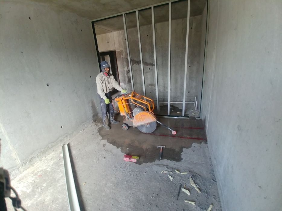 Асфальт резной машина бетон ,асфальт срезаем аккуратно и бистро